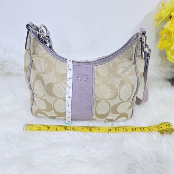 Coach signature tan and lilac purse - Picture 5 of 15